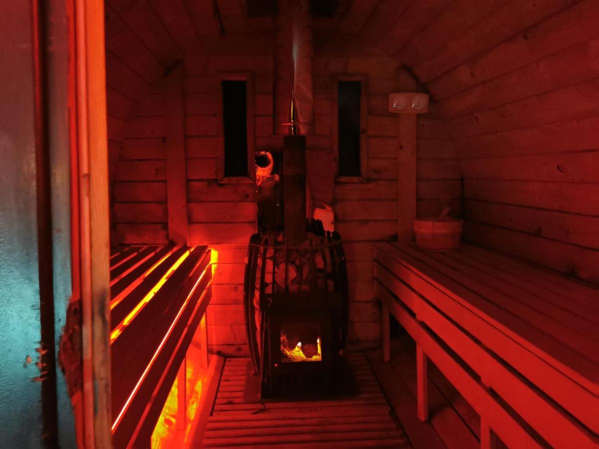 Caloroczny Dom Na Mazurach Wrzospa Z Jacuzzi Ferienhaus