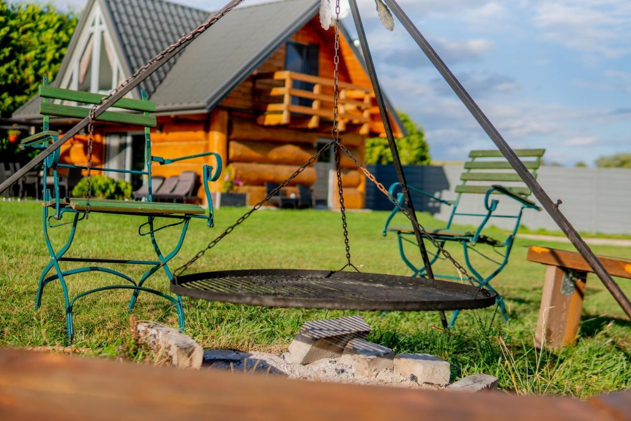 Caloroczny Dom Na Mazurach Wrzospa Z Jacuzzi Ferienhaus Alt Jucha